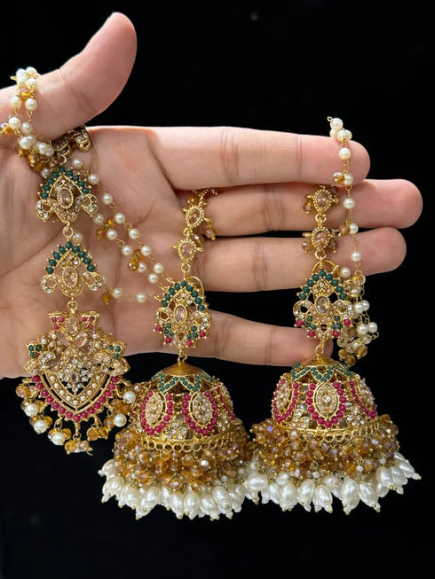 Noratan jhumke tika